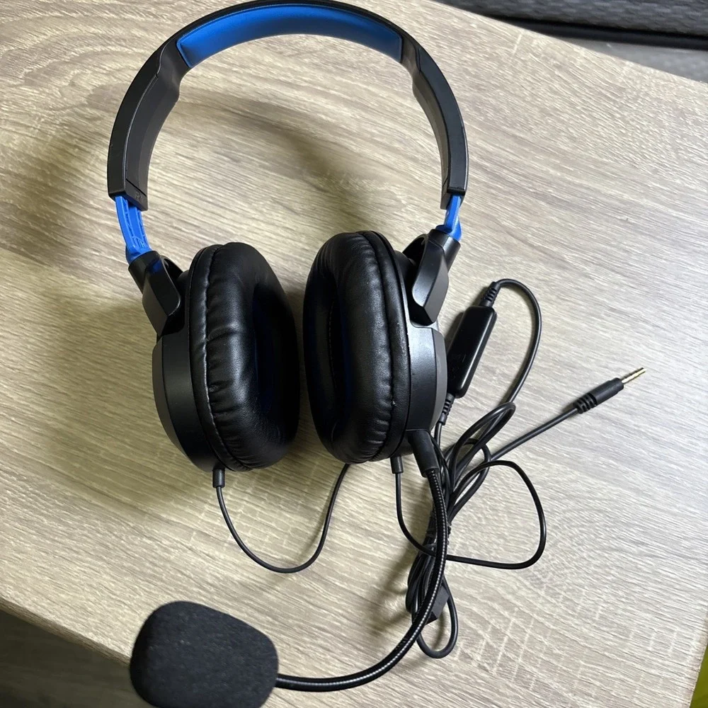 Turtle Beach 50P Gaming Headset (PS4 / Xbox One / PC / Mobile)